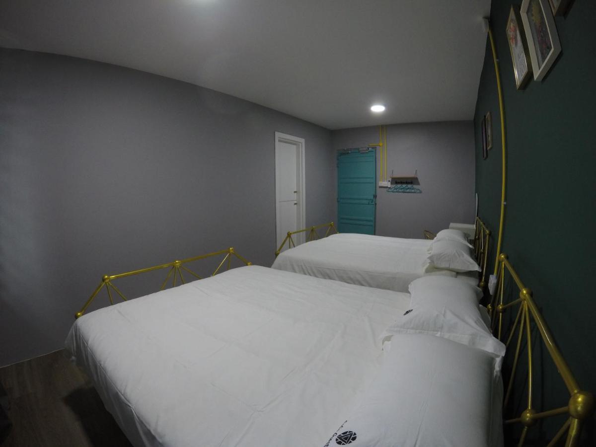 Coco Guesthouse Kemaman Chukai Exterior photo