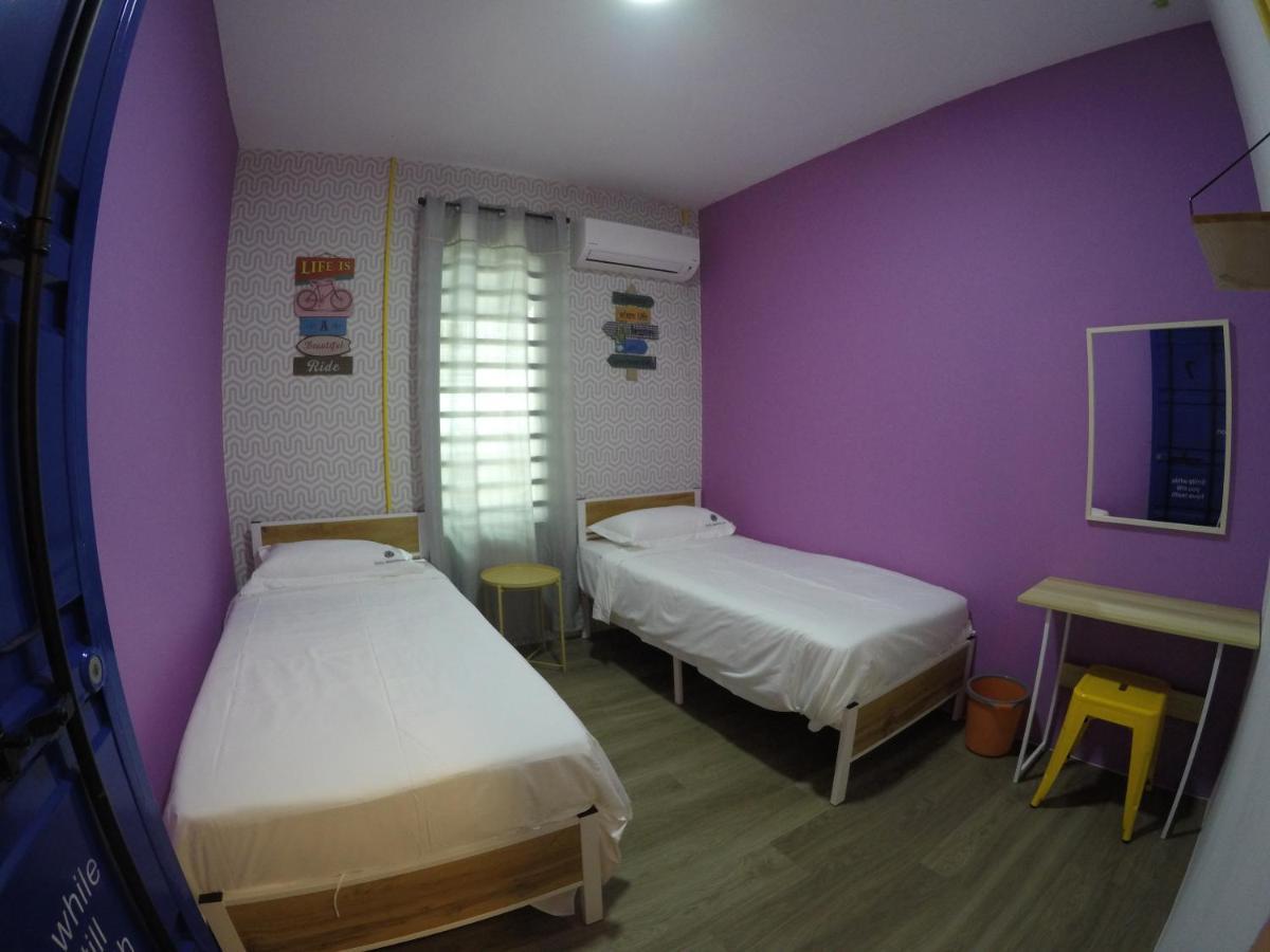 Coco Guesthouse Kemaman Chukai Exterior photo