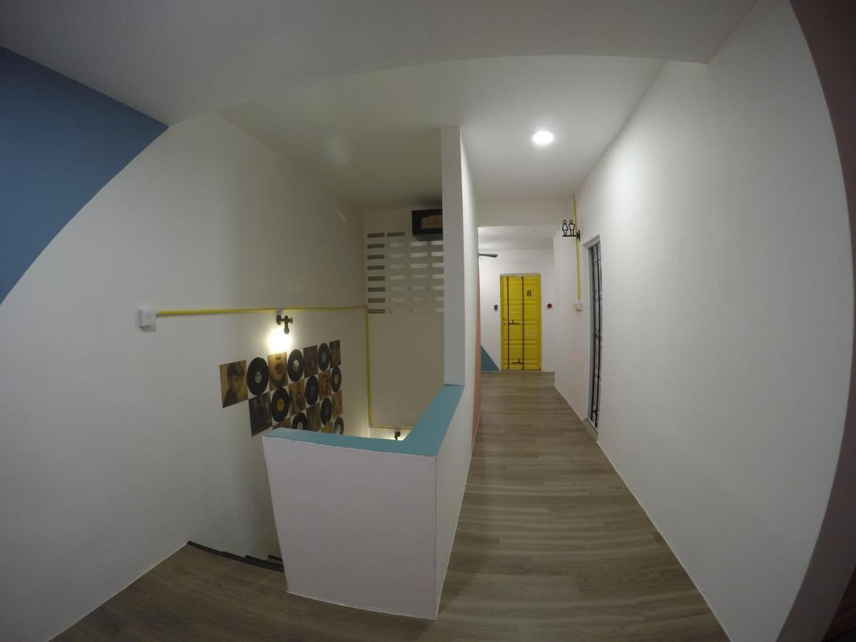 Coco Guesthouse Kemaman Chukai Exterior photo